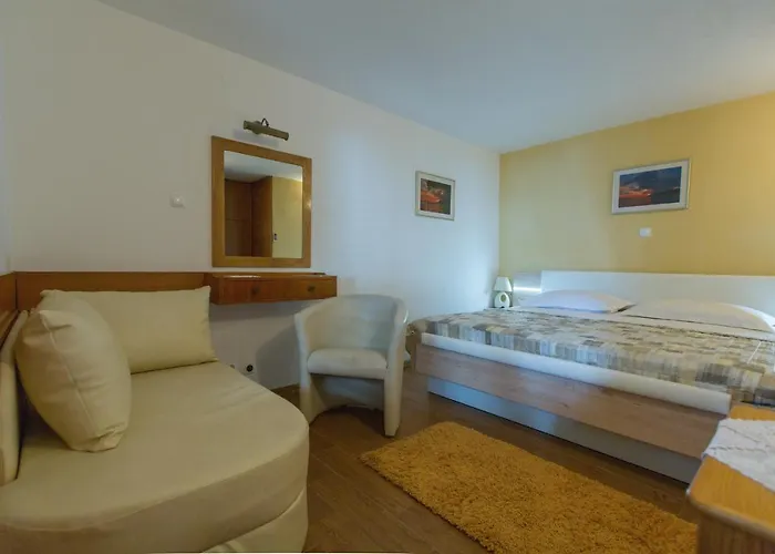 Stanicic Appartamento Brela